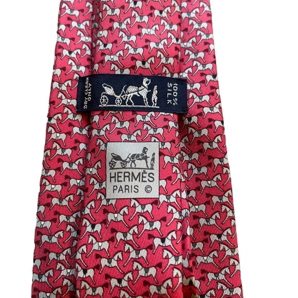 HERMES TIE 5573 MA Horse on 100% Silk Necktie - Picture 2 of 5